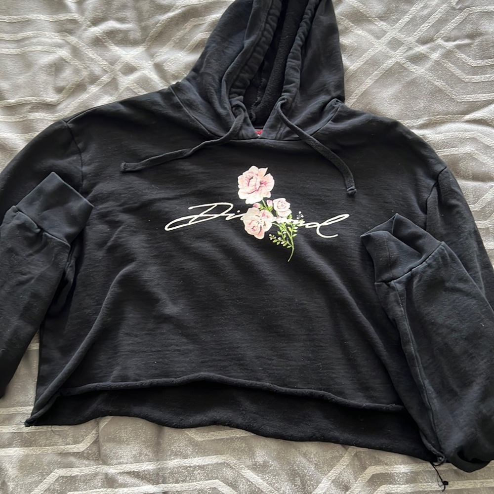 Diamond Long Sleeve Cropped Hoodie
